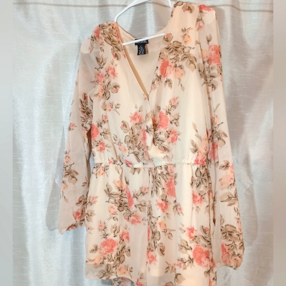Wet Seal Pants - Wet Seal Vintage Romper, Long Sleeve Orange/Ivory/Green See thru Floral, L